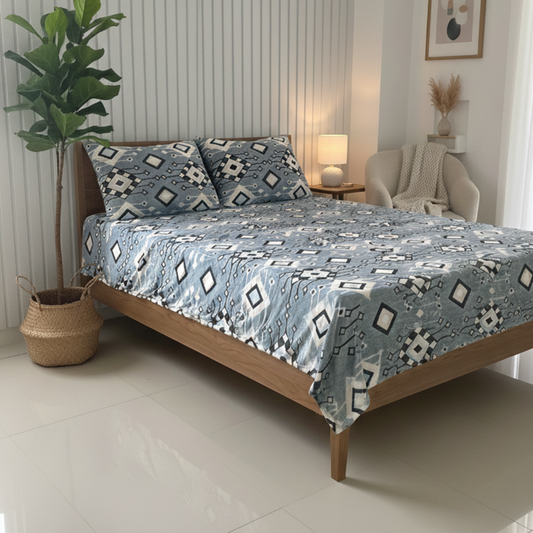 Dusty Blue Geometric Print (Winter Collection) - Luxury Velvet Queen Size Bedsheet Set with 2 Pillow Covers