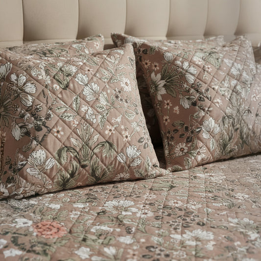 Mocha Bloom Quilted Cotton Bedsheet Set