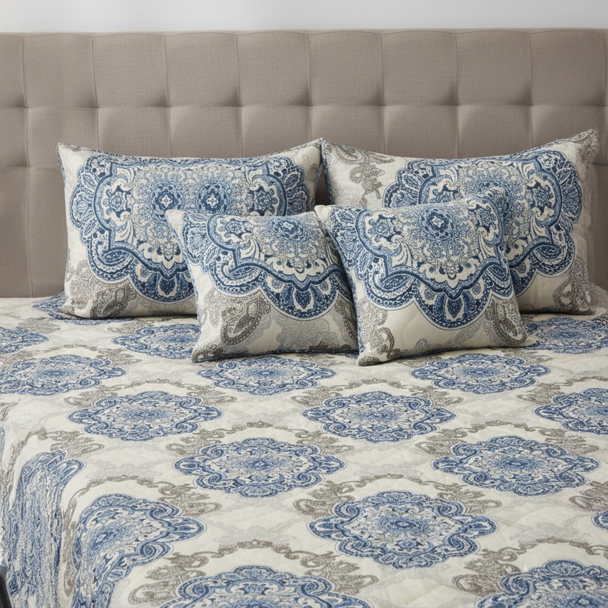 Royal Azure Medallion Cotton Bedsheet Set with Cushion Covers