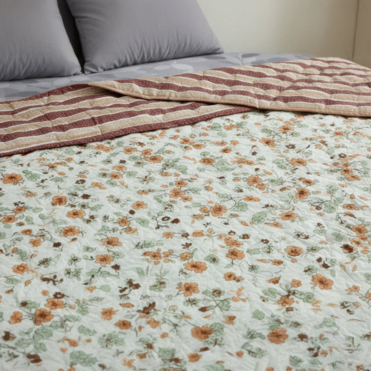 Vintage Bloom Reversible Floral Comforter – Offwhite, Orange & Green