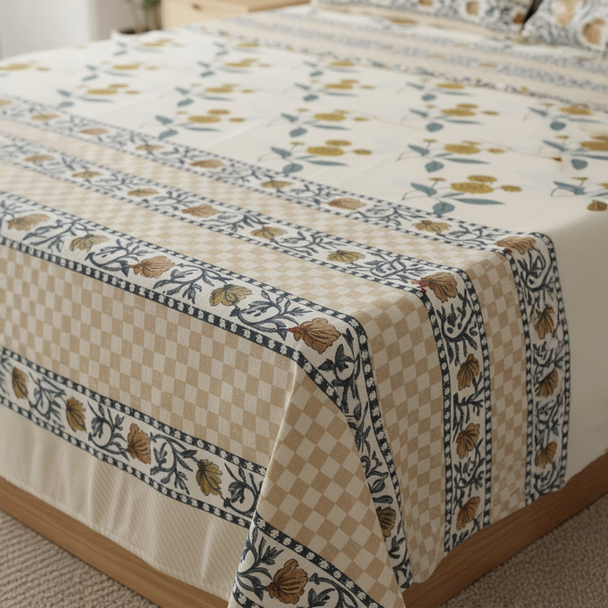 JivaCasa Premium Cream Floral Glace Cotton Queen Size Bedsheet