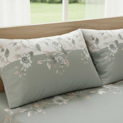 Pastel Bloom Cream & Sage Floral Elastic Cotton Bedsheet Set